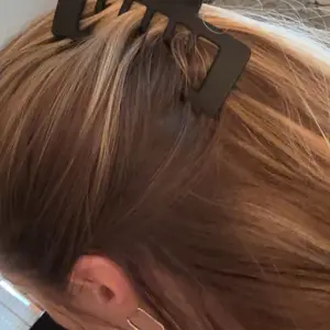 Claw Clip For Adjustable Hats- Double-Row Inner Claws for Superior Hold