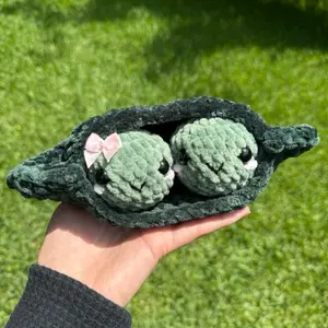 Handmade Crochet Peas in a Pod w/ Small Bow