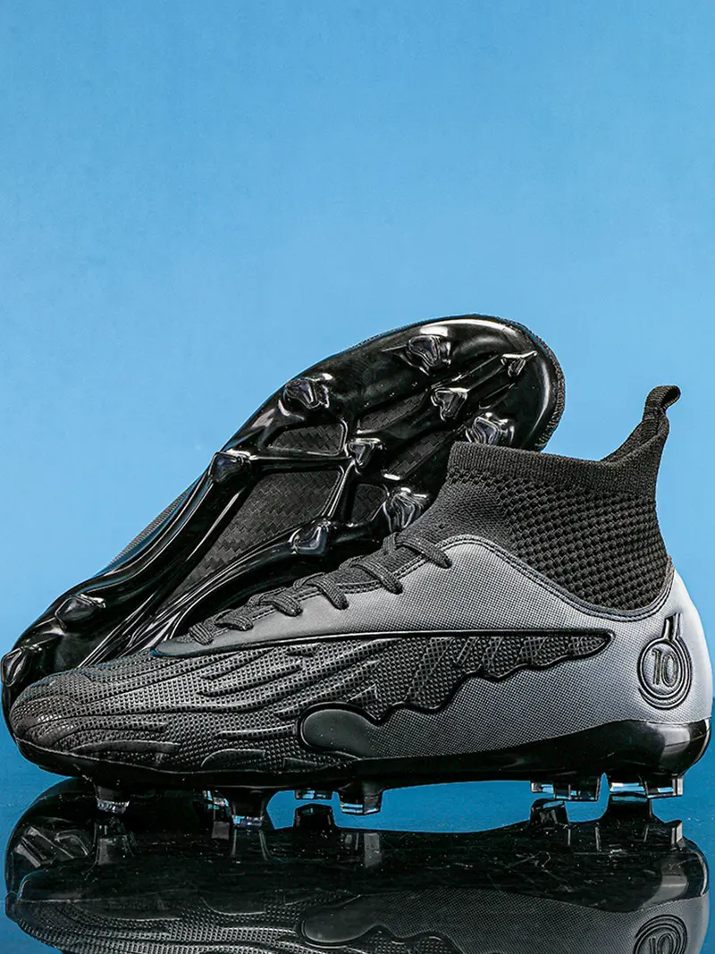 Lace up High Top Football Shoes, Anti-slip Spike Soccer Shoes, Matching Black Football Cleats, Solid Color Outdoor Sports Training Shoes, Football Field Boots, Men Shoes