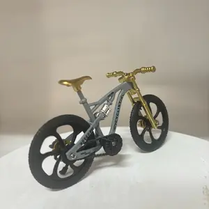 Cool Alloy Mini Mountain Bike Model, Realistic Moving Structure, Desk Toy, Stress Relief, Gift for Boyfriend/brother, Birthday Present, Articulating Miniatures