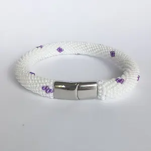 Ilde de Obatala Moró Beaded Crochet Bracelet with Czech Beads and Stainless Steel Magnetic Closure for Secure Stylish Wear