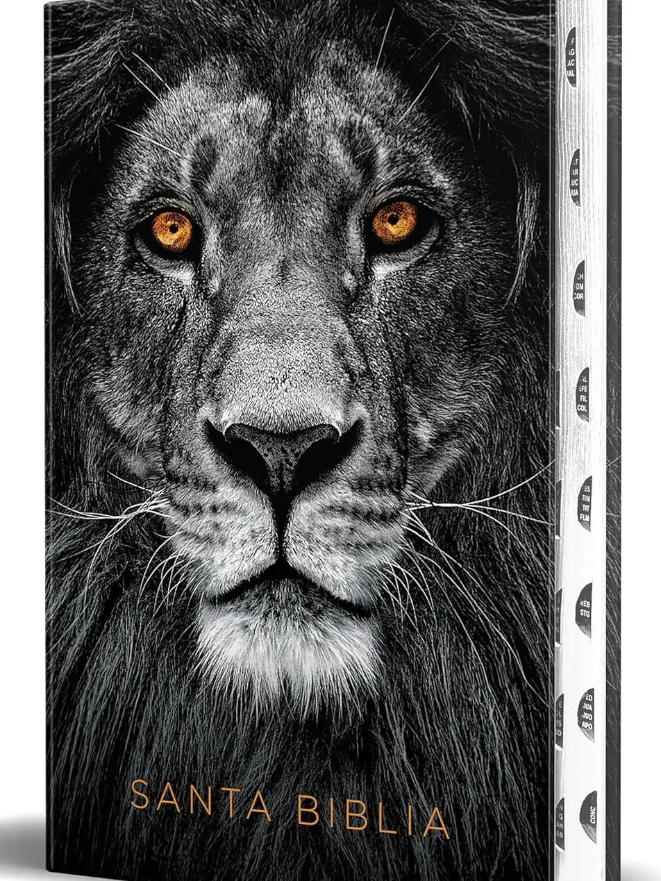 Biblia RVR 1960 letra grande tamaño manual, tapa dura León de Juda con índice / Spanish Bible RVR 1960 Handy Size Large Print Hardcover Lion of Judah with In (Spanish Edition)