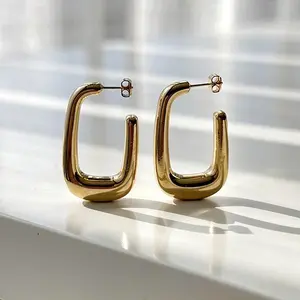 Maite Jewelry                                                         Arete Italia Acero inoxidable color gold