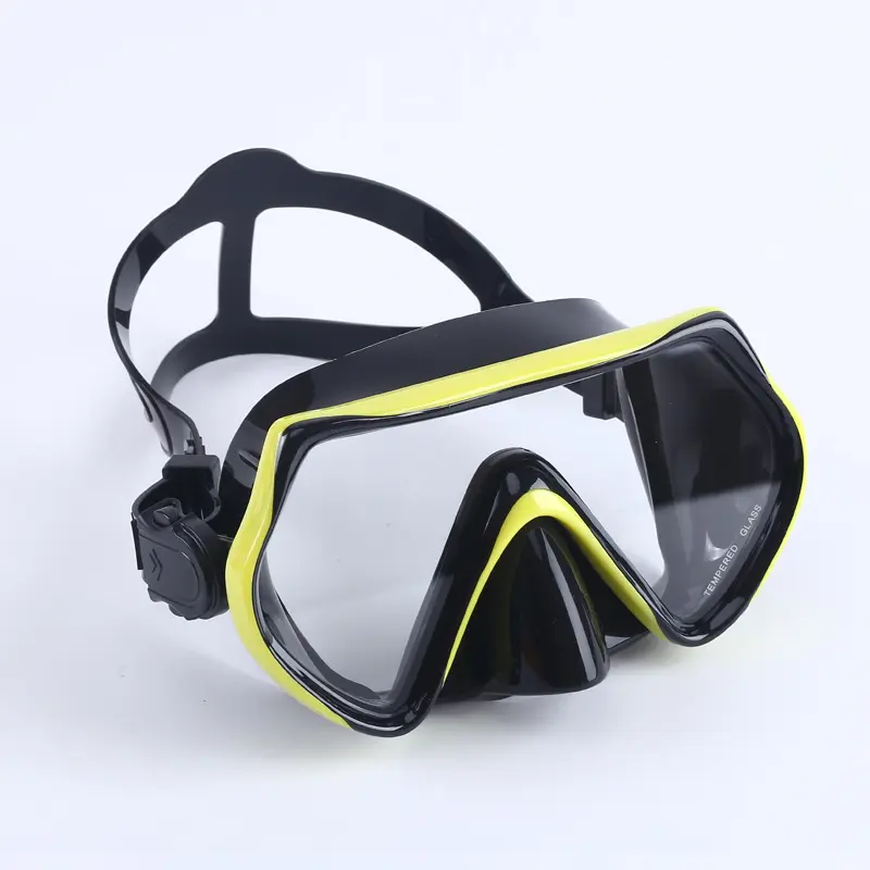 Black and yellow diving goggles