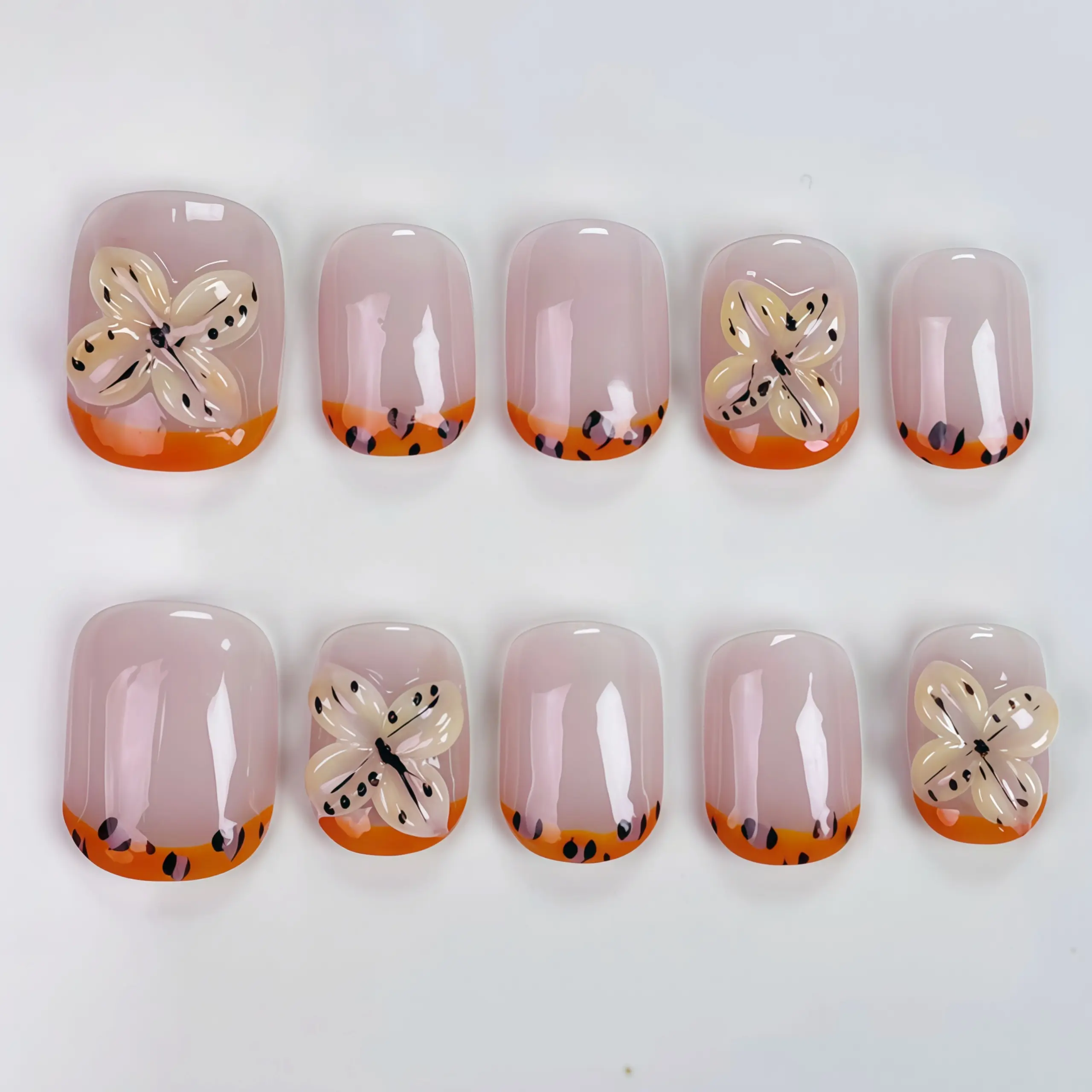 N86 French Leopard Print Glossy Short 3D Carved Metallic Press-On Nails - Detachable, Reusable, with Nail Art Design, Chic, Statement, Fashion Unisex