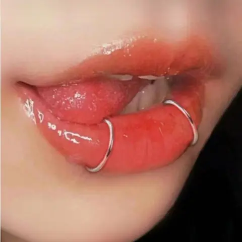 2pcs Punk Style Non Piercing Lip Rings In Silver, Lip Clip, Fashionable And Personalized Vintage Body Jewelry Adjustable Jewelry Lip Accessory, Wearable Jewelry, Fake Piercing