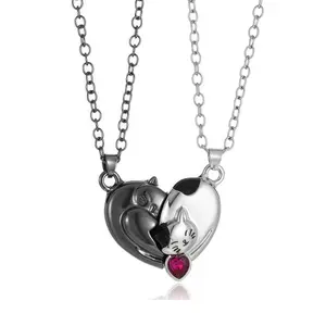 Cat Friendship Necklaces BBF Best Friend Necklace Matching Heart Pendant Jewelry for Couples Black & White Pandent Gifts
