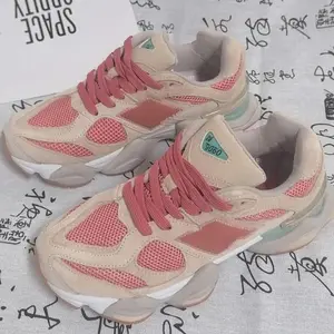 Hot Trend 2025 Unisex Chunky Running Sneakers Pink Mesh & Suede Athletic Shoes with Breathable Cushioning Anti-Slip Sole for Men Women