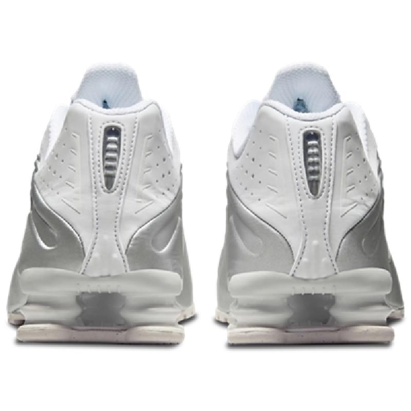 Women's Nike SHOX R4 White/White-Metallic Silver (AR3565 101)