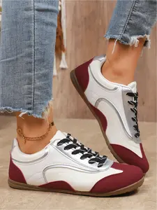 New wine red and white contrasting color training shoes, women's silver bar splicing retro Forrest Gump shoes, casual versatile flat sports shoes