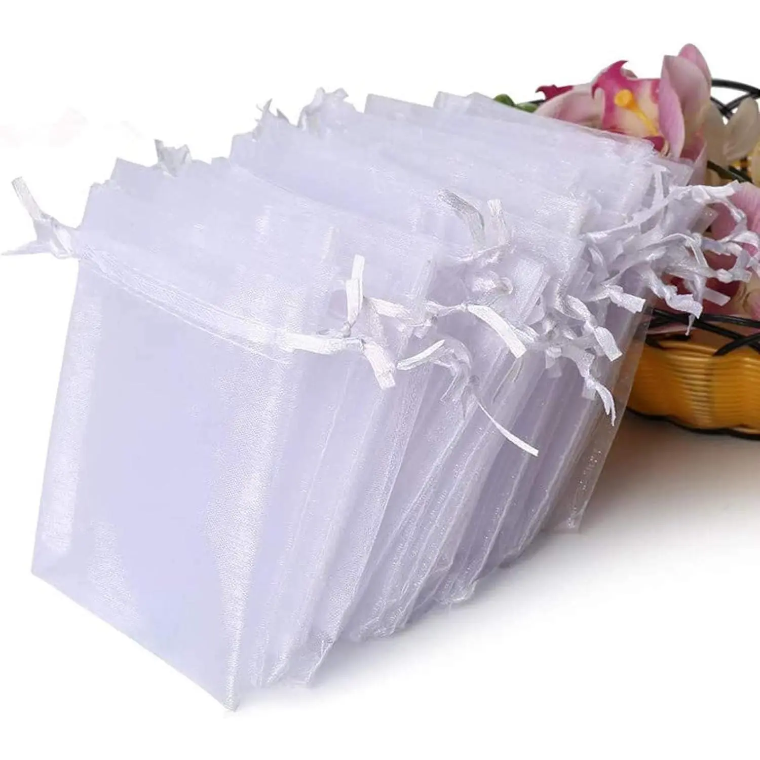 Hopttreely 100PCS Premium Sheer Organza Bags, White Wedding Favor Bags with Drawstring, 4x4.72 Jewelry Gift Bags for Party, Jewelry, Christmas, Mother's Day, Festival, Bathroom Soaps, Makeup Organza Favor Bags