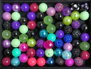 Ltty(9885)gc.Ltty--P32-Mixed DIY Pen Beads Phone-chain Beads22.99（20bags）41.99（40bags）60.99（60bags）98.99（100bags）155.99（160bags）