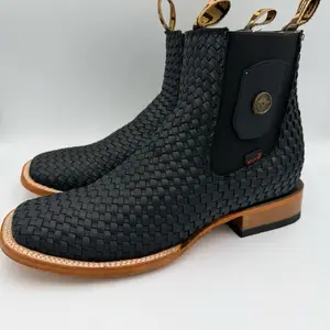 MEN'S COWBOY BOOT IN PETATILLO LEATHER BLACK COLOR WITH SQUARE TOE AND LEATHER SOLE – HOOCH BOOTS