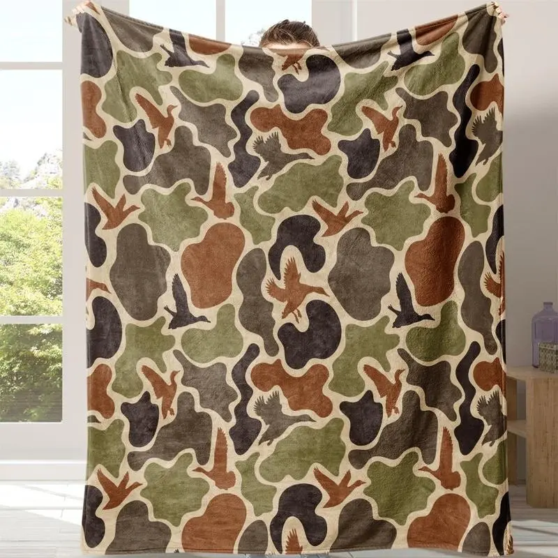 Camouflage Pattern Flannel Blanket, Count Soft Comfortable Warm Napping Throw Blanket, Cool Bedroom Bedding Blankets for Home Office Travel Camping