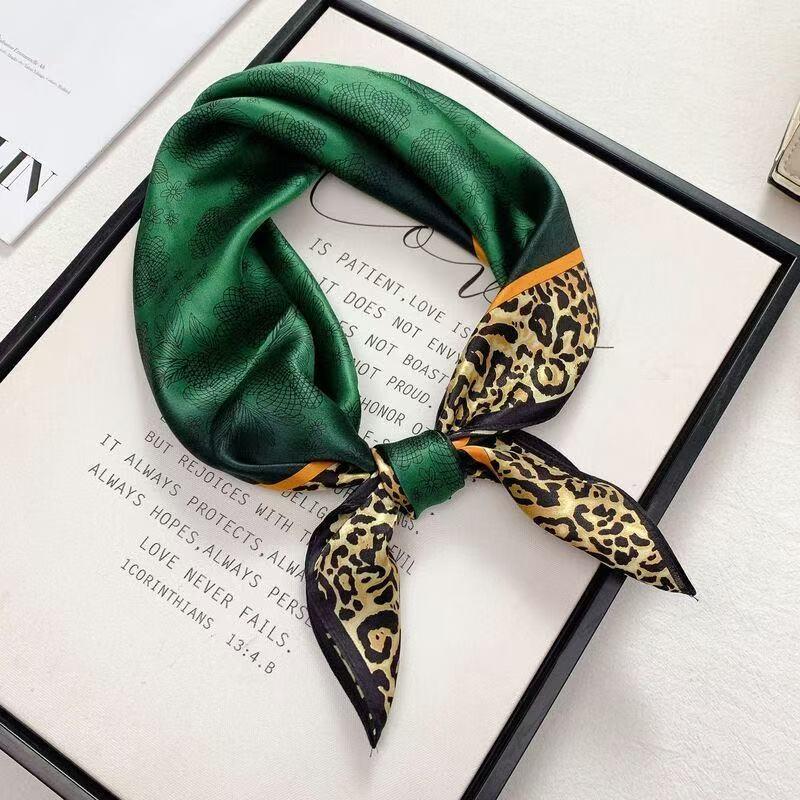 Women’s satin silk scarf, women’s headscarf, sleep scarf, silk scarf, elegant Bohemian jacquard scarf—perfect for everyday wear and festive occasions, travel outfits, and a gift for mom.