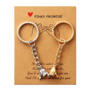 2-Piece Engraved Pinky Promise Heart-Shaped Metal Keychains - Personalized Message, Lightweight Daily Accessory, Long-Distance Reunion Love Gift for Boyfriend Girlfriend