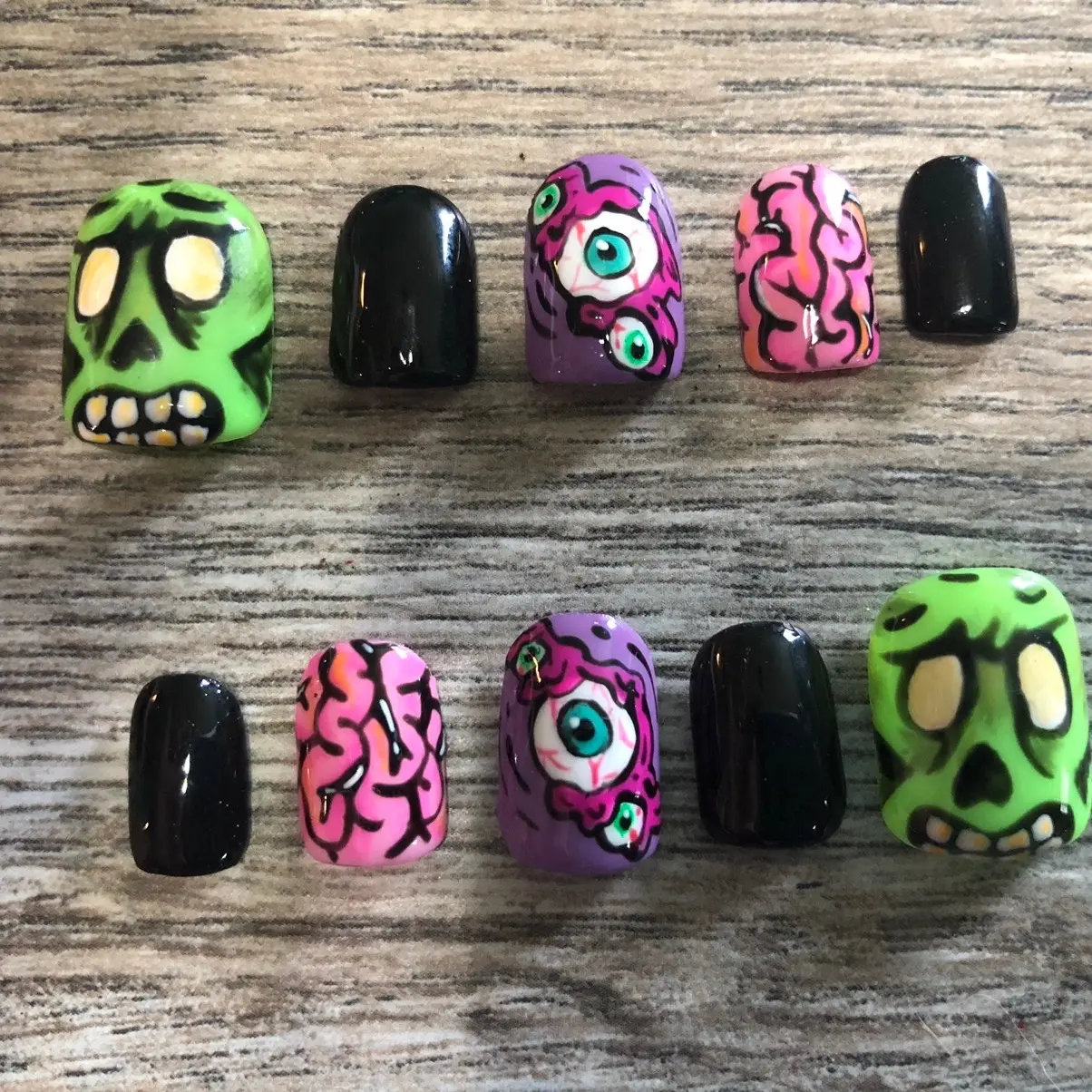 Zombie press on nails Zombie press on nails