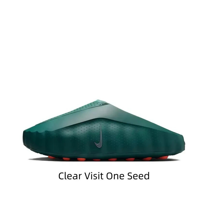 Retro street slide clogs with rich dark green tone. Streamlined sculpted silhouette, easy to slip on for outdoor strolls and daily casual matching.