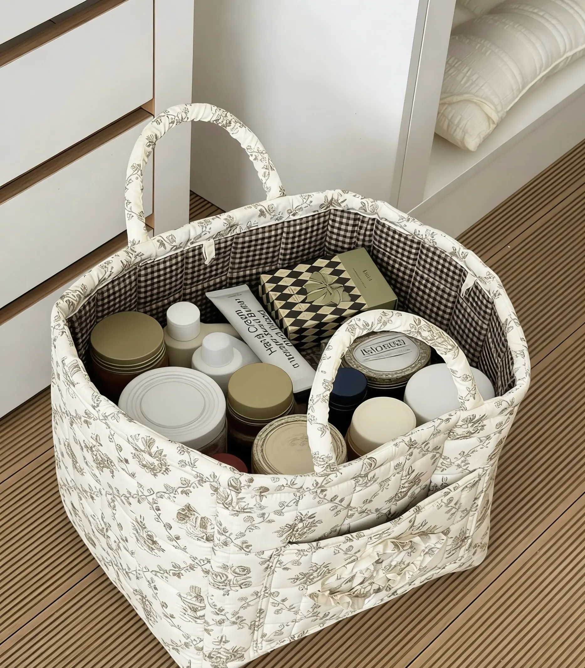 Classic Vintage Floral Pattern Durable Fabric Basket - Collapsible Handle, Reusable Home Organizer for Car & Picnic, Ideal Mother's Day Gift for Her