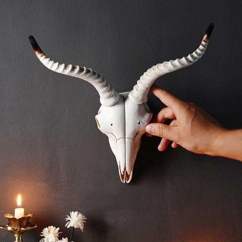 Resin Animal Skull Wall Decor Figurine Ornament, Realistic Sheep Head Bone Hanging Decoration for Ramadan Festival Home Wall Art