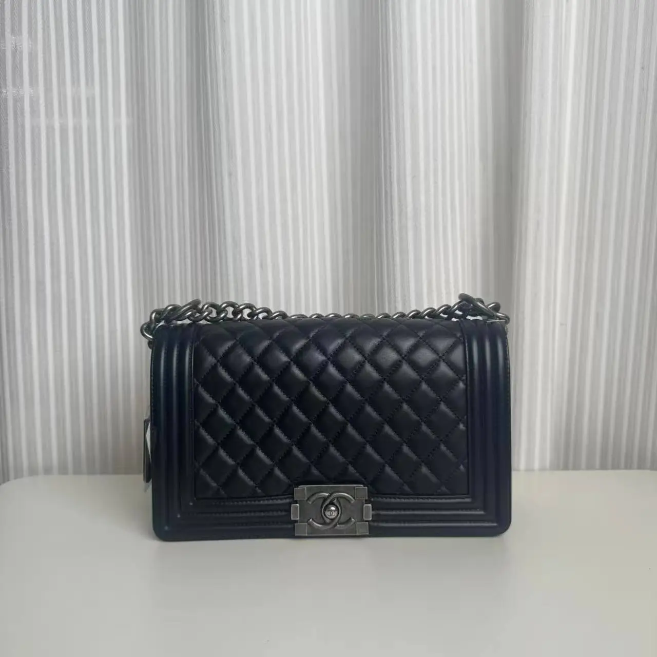 Pre-owned CHANEL cow Crossbody Bags bag