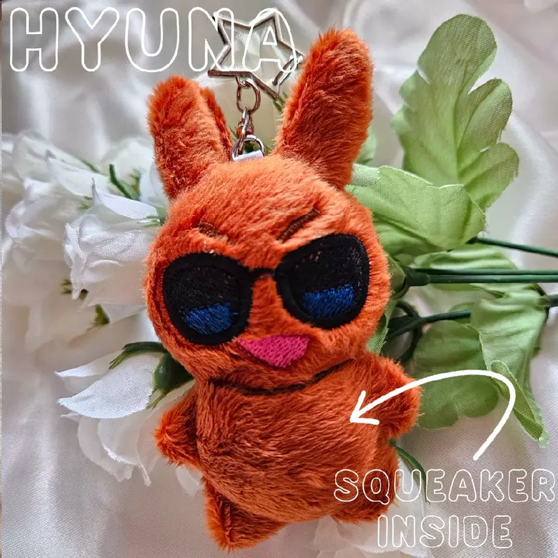 ALNST] 1PC Handmade Alien Stage Bunny Rabbit Plush Keychain