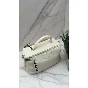 “Serenity” — Elegant Genuine Leather Bag