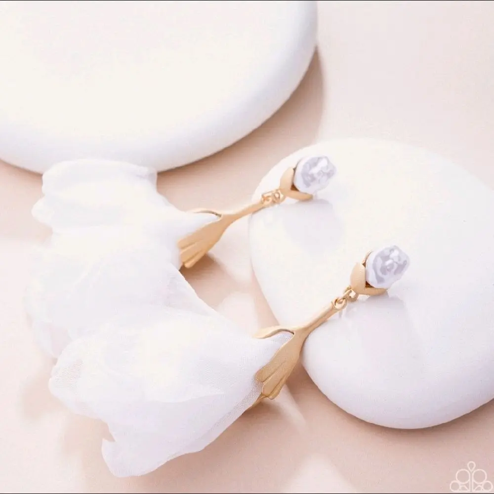 Corps de Ballet White Earring