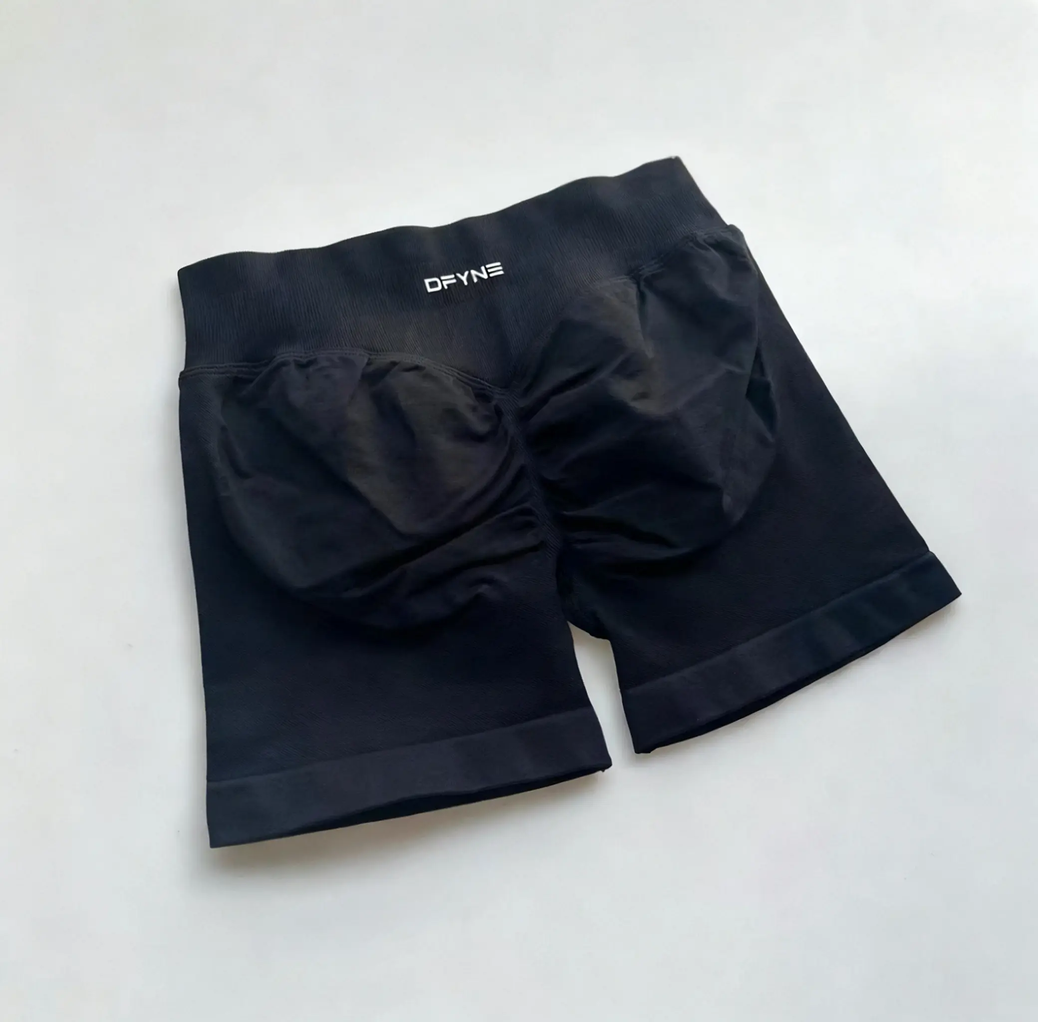 Impact Shorts 4.5" New Impact Shorts with Logo Low Waist Seamless Yoga Shorts Scrunch Bum Gym Shorts Workout Biker Shorts Stretch Fitness Clothing Shorts
