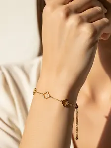 Elegant Fashion Metal Vintage Clover Lucky Bracelet, Stackable Bracelets, Trendy Jewelry, Unisex Summer Travel Vacation Daily Wear, Holiday Birthday Gift