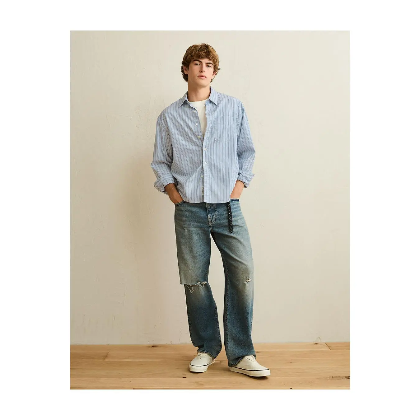 AE Relaxed Fit Poplin Button-Up Shirt