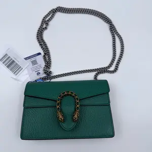 Pre-owned GUCCI Leather Messenger Bag