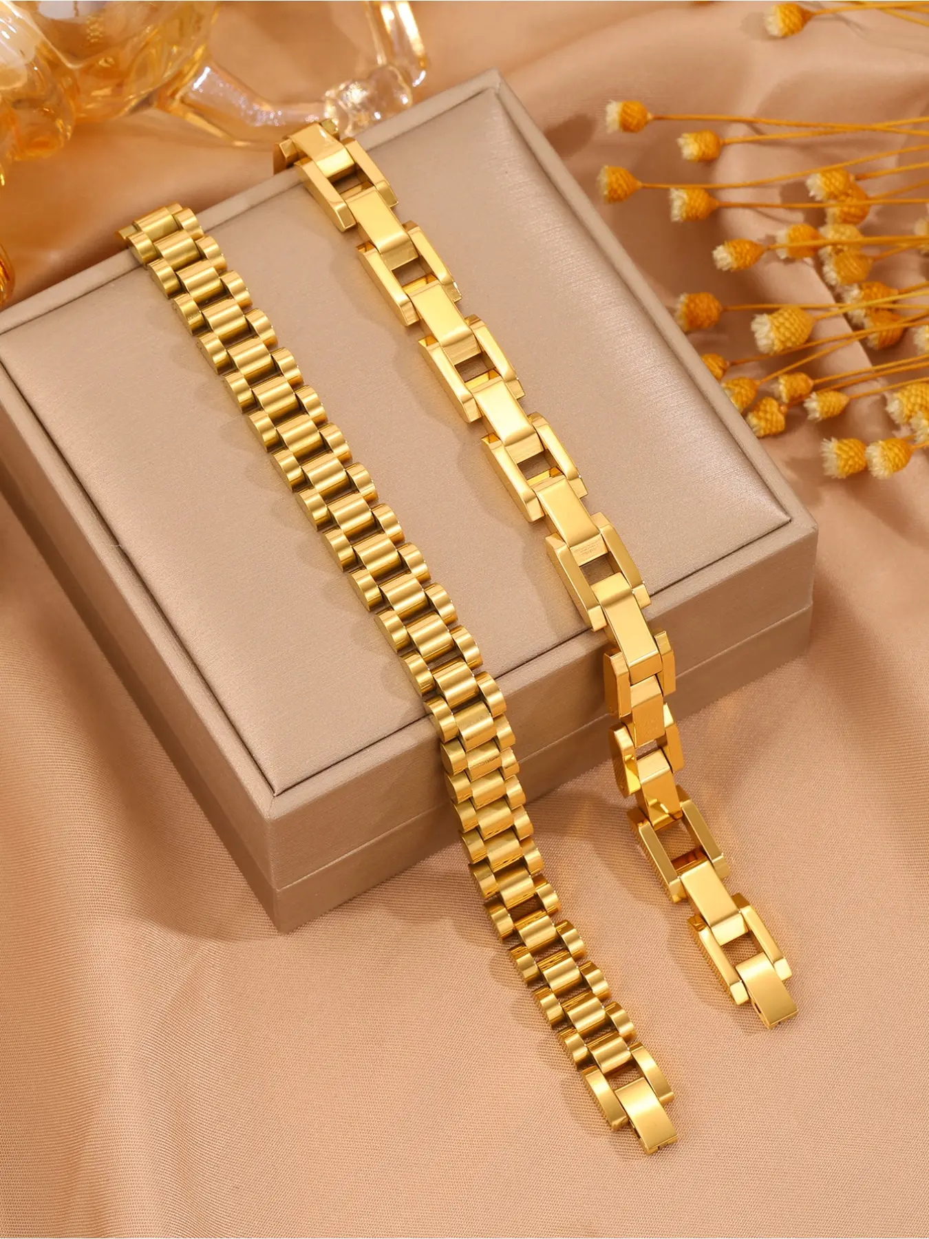 2 classic 304 stainless steel bracelet sets - Elegant Minimalist Bangle strap design, suitable for casual wear and special occasions, perfect gift
