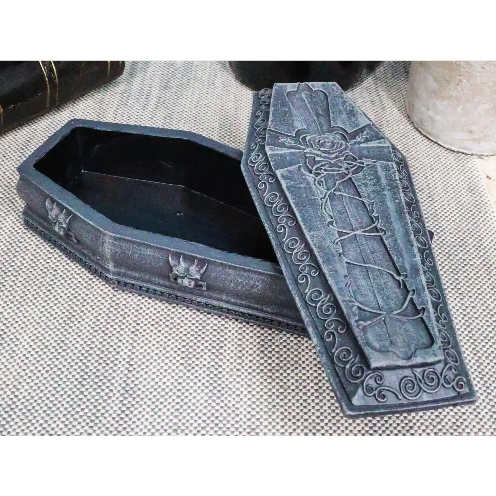Gothic Gargoyle Jewelry Organizer with Twisted Rose Vine Cross, 6 in Long Coffin Storage Box Figurine, Home Decor Perfect for Home Supplies Statues & Figurines Display, Perfect Decor