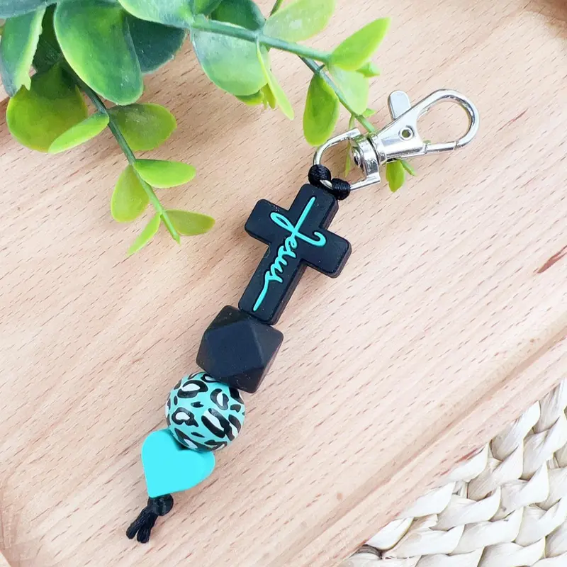Boho Style Leopard Pattern Heart Design Keychain, Fashionable Silicone Beaded Keychain for Women & Men, Trendy All-match Aesthetic Keychain for Birthday Gift, Wooden Keychain, Keychain For Bags, Cool Keychains, Keyring
