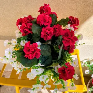 8 bundles of outdoor artificial geraniums, artificial plant UV resistant plastic flowers, used for indoor, outdoor, courtyard, hanging flower pots, porch, window home decoration (8, red)