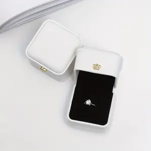 1 Piece PU Leather Crown Clasp Ring Box, Jewelry Case for Rings, Bracelets, Pendants, Earrings, Necklaces, Gift Box