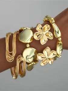 4PCS Women's Gold 3D-Shape Bangle Set (Four-Leaf Flower/Irregular Disc/Multi-Circle Thin Chain Styles, Wavy Cuff Bangle) Trendy Bangles Versatile for Daily Layering, Date Looks & Party OutfitsRetro Luxury Accessories