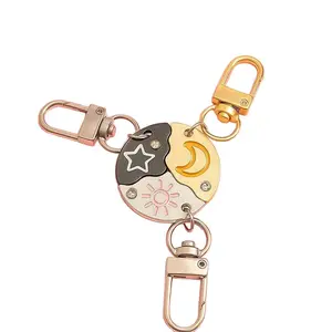 Magnetic Sun-Star-Moon 3-Person Premium Alloy Splicing Round Keychain, Fashion Accessory Gift for Family, New Year Present in 1