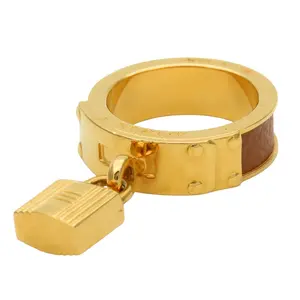 Pre-owned HERMÈS Gold-plated Small Leather Goods Hermes Kelly Cadena Scarf Ring