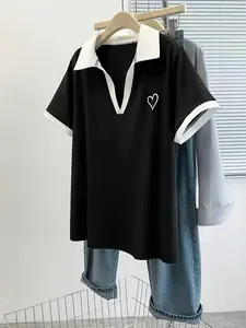 Elegant Women's Casual Colorblock Lapel T-Shirt, Short Sleeve Heart Print, Slimming Fashion, Summer Short Sleeve Top