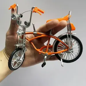 New Alloy Bicycle Model 1:8 Scale, Realistic Mountain Bike Downhill Road Bike, Decorative Ornament Gift Toy, Party Birthday Easter Present