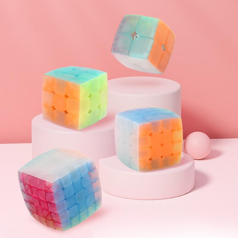 Sengso Speed Cube Set, 2x2 3x3 4x4 5x5 Smooth Jelly Color Cubes, Highly Transparent Puzzle Toy for Kids & Beginners, Rubikscubes