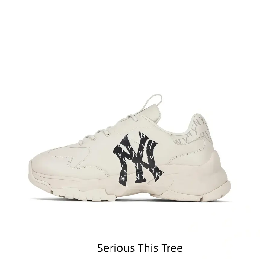 High-Top Chunky Sneakers with Textured Upper – Must-Have for Sneaker Enthusiasts