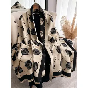 Floral Pattern Double Sided Thickened Shawl, Casual Soft Warm Long Scarf for Women, Fashion Accessories for Daily Wear