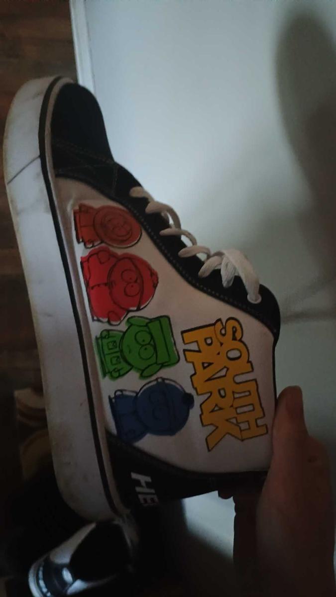 Item: 13M, BLACK/WHITE/YELLOW