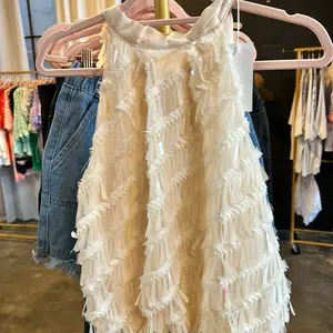 SLEEVELESS HALTER NECK TASSEL DETAILED BLOUSE TOP