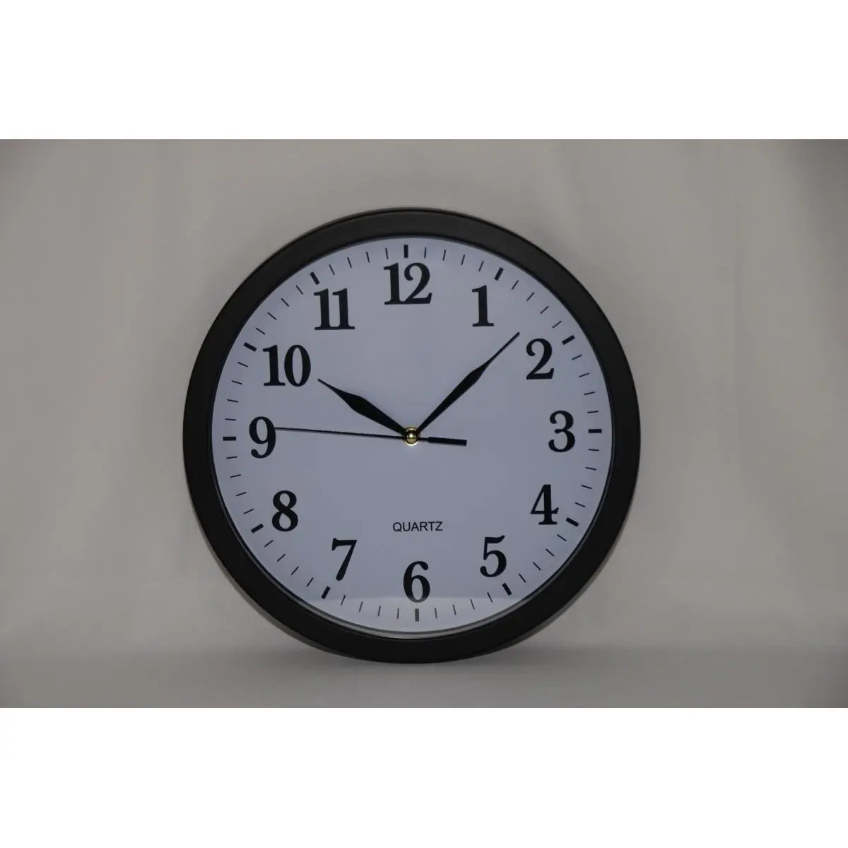 Everrich EVW-0004 13 in. Black Frame with Silent Movement Wall Clock