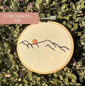 Simply Camelback Embroidery Kit - DIY Needlework Craft Kit for Adults with White Fabric Square, DMC Floss Thread, and Stitch Guide