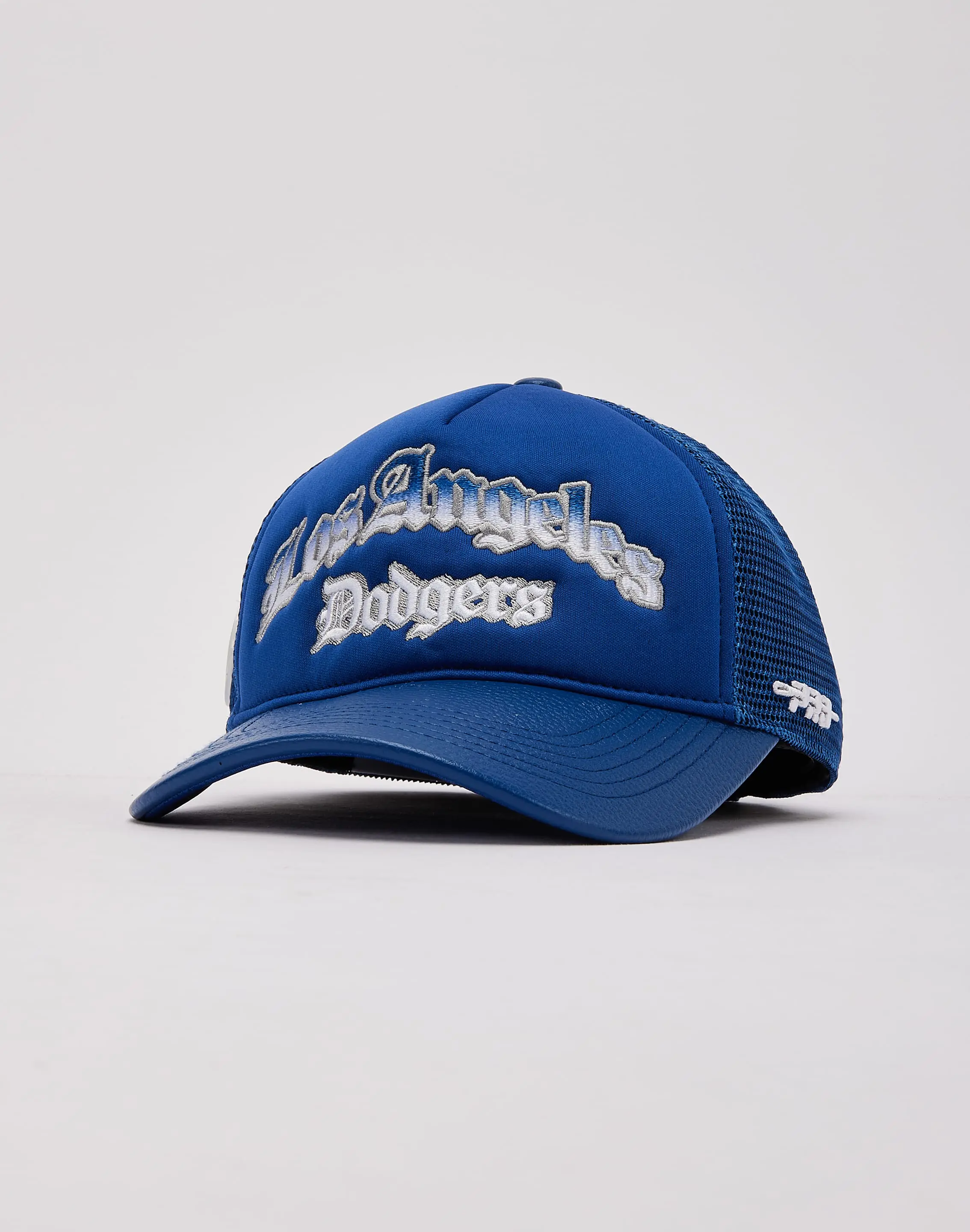 Mens Pro Standard MLB Los Angeles Dodgers Old English Trucker Hat